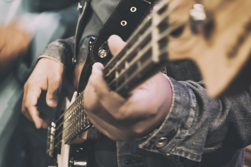 guitar-800.jpg
